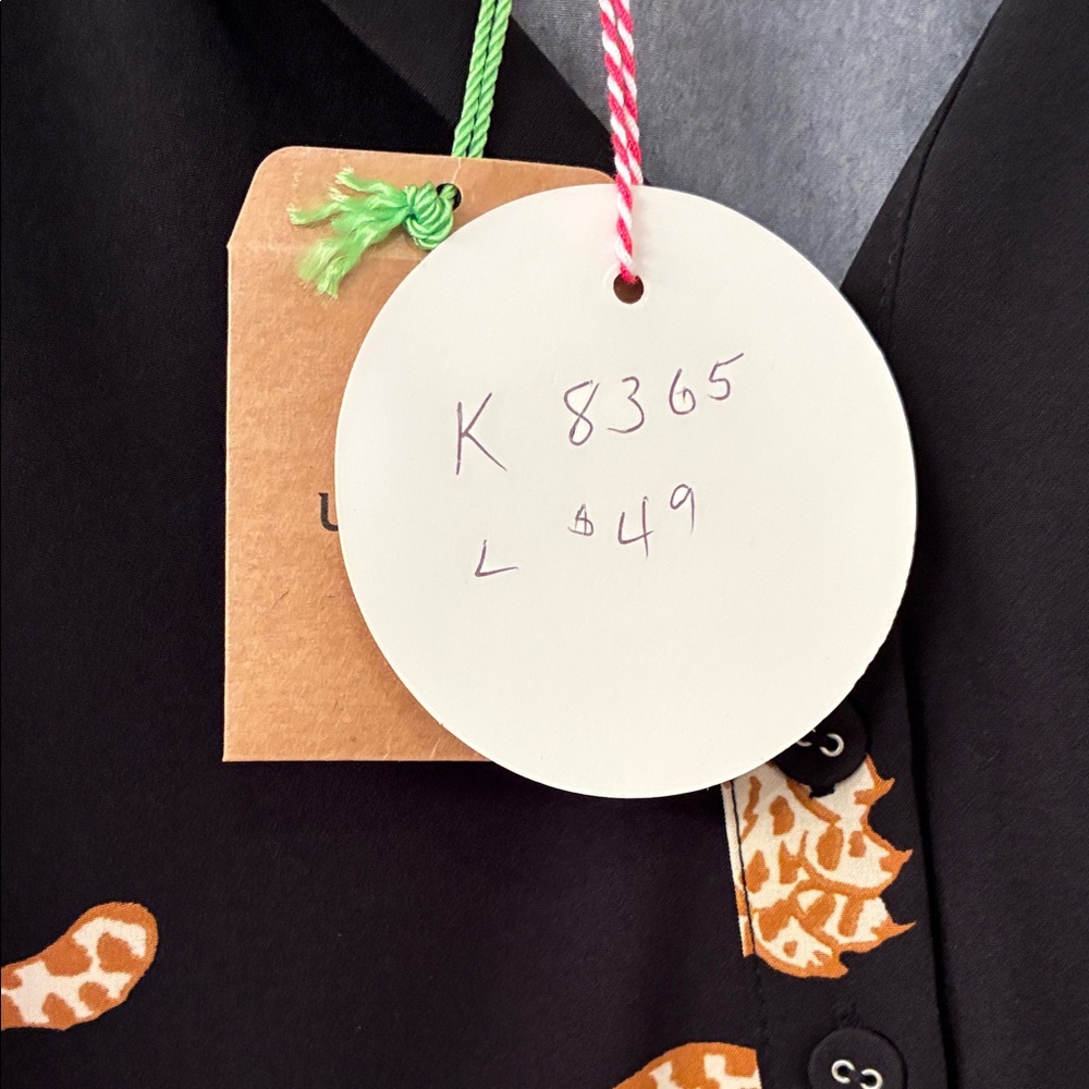 Umgee Black Blouse with Leopard Print - Picture 2 of 3